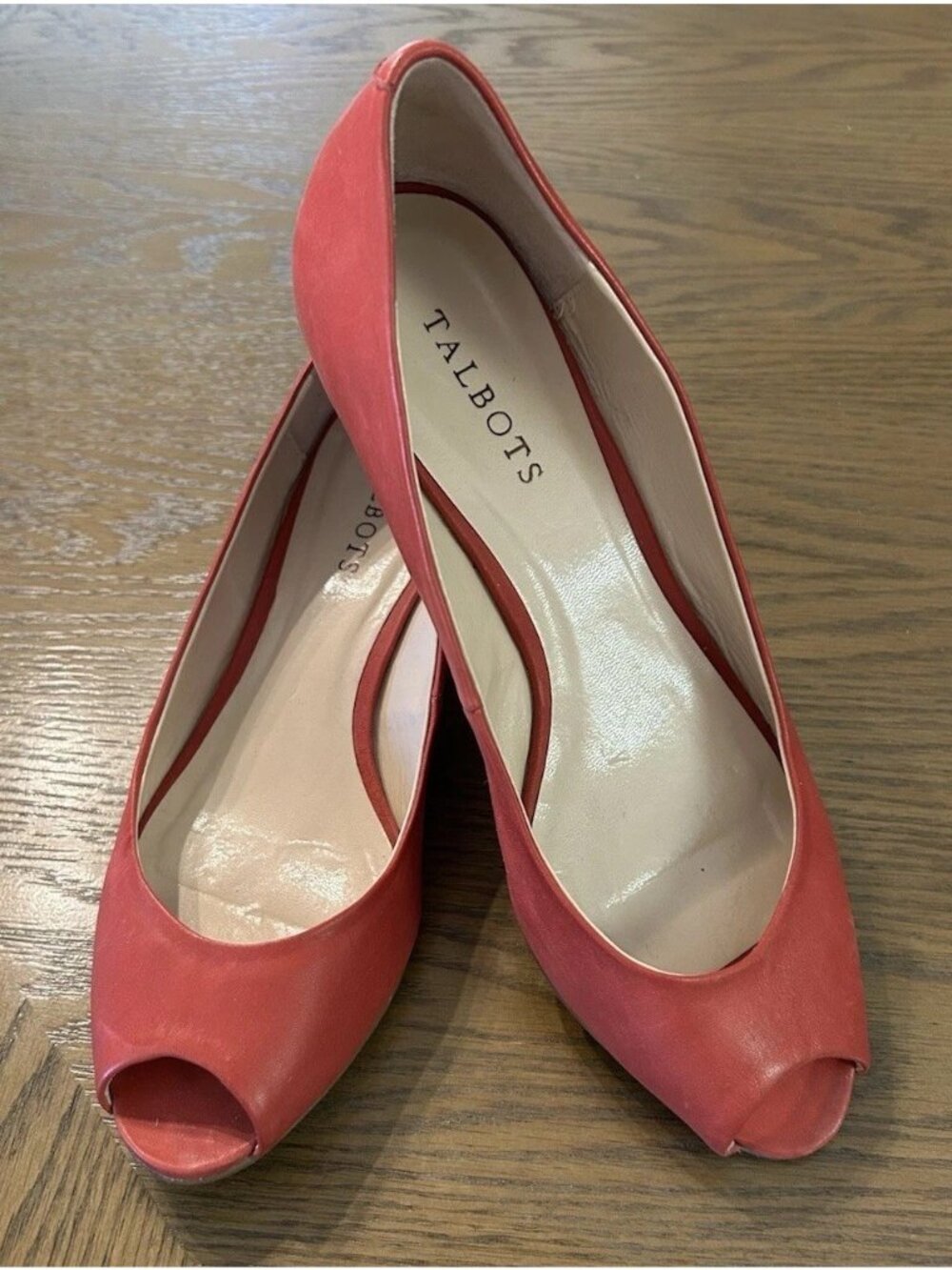Talbots Vintage Red Leather Low Wedge Peep Toe Pumps Size 9 Shoes